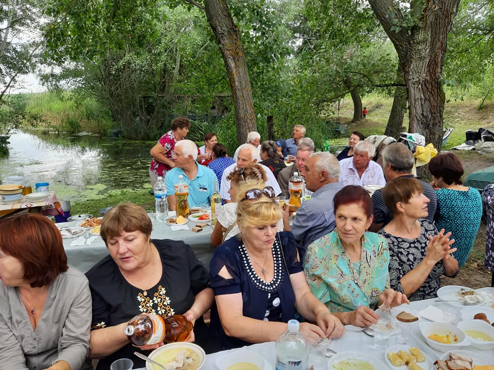 67648409 943510239348616 666485899642535936 n